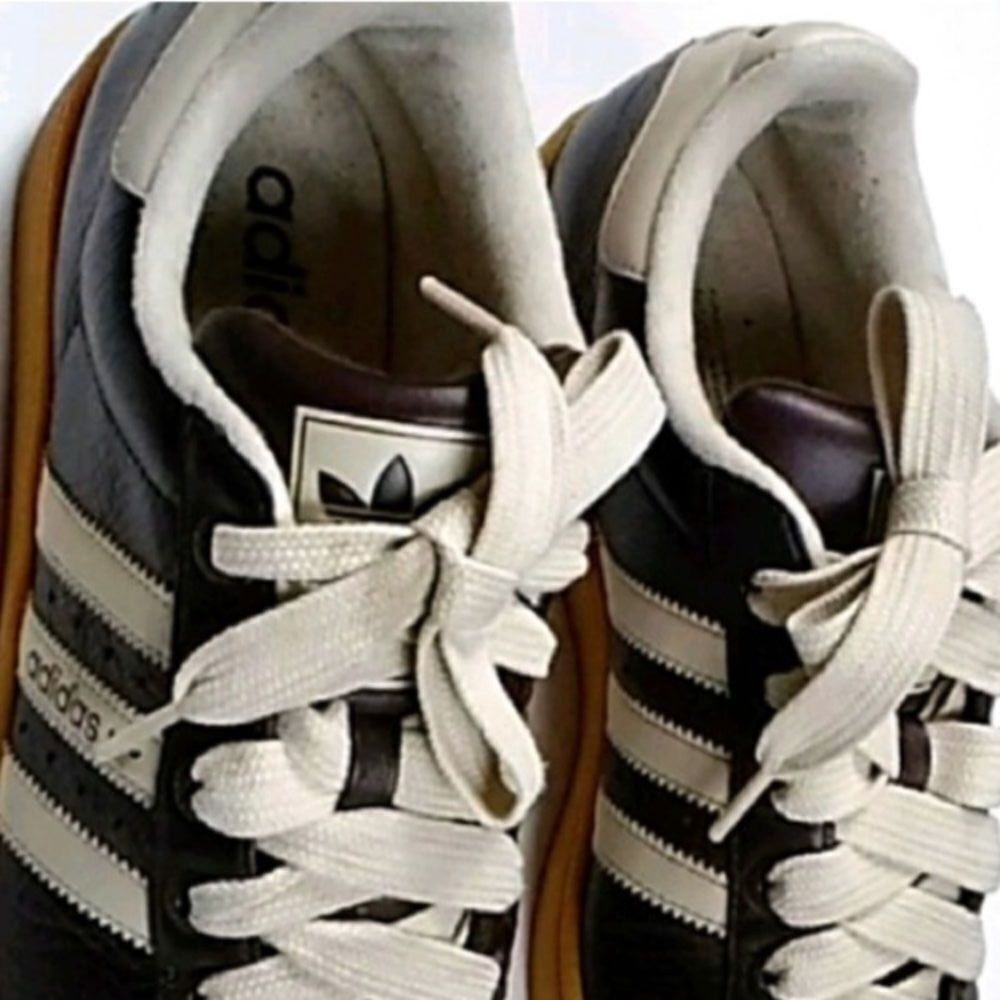 VTG, 2005 Classic Retro Adidas Chocolate Brown and Cream Sneakers Size 9.5US - Picture 5 of 10